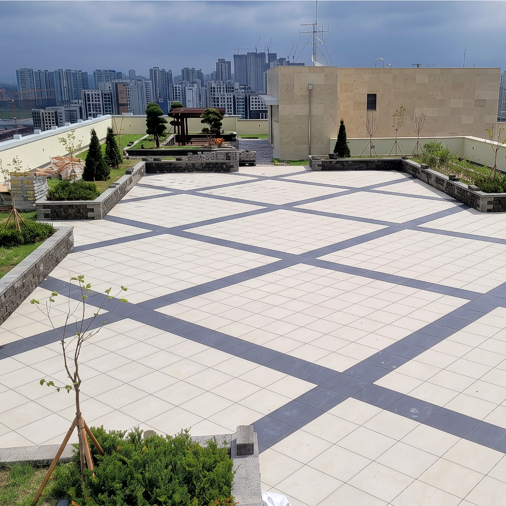 충남 부여 전원주택 현관 페데스탈 세라믹스톤 현장 사진